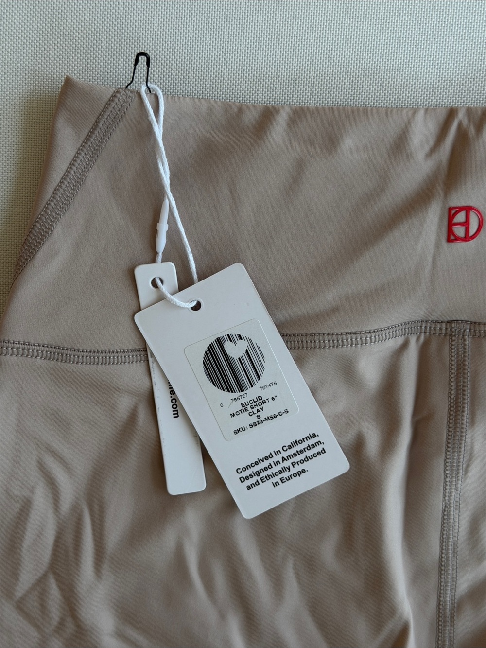 NWT Euclid Motie Short 6" - Picture 8 of 8